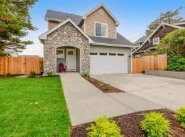 Dog-friendly home near the ocean with a fireplace washer&dryer & fast WiFi