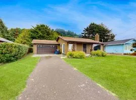 Experience Comfort and Serenity by the Sea Dog Friendly with AC & Patio