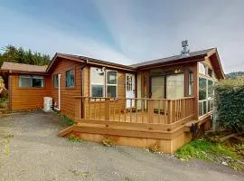 Oceanfront home with private hot tub walls of glass & spectacular view