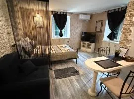 Old Town Apartment