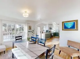 Renovated home in central location with hot tub theater fast wifi & work desks