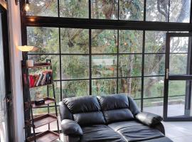 Boutique in the Forest Natural Refuge, hotel i Envigado
