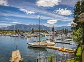 Two-story lakefront condo with access to dock hot tub pool & tennis
