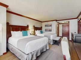 Ski-in-ski-out Suite with Kitchenette Access to Pools Spa Restaurants On-site, хотел в Олимпик Вали