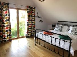 Larks Rise, Hotel in Bruisyard