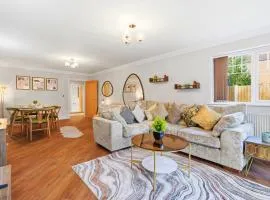 Skyward Hse 5BedR 3BathR, King sized Beds, HS2 NEC BHX, More beds by Request