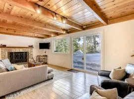 Quiet Neighborhood - Lake Retreat with Stunning Views New Deck Easy Ski Access