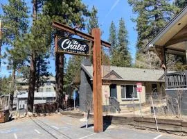 Mountain lakeview hotel family-friendly with golf skiing WiFi & Netflix