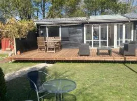 Cosy Beachfront Holiday Home For Families