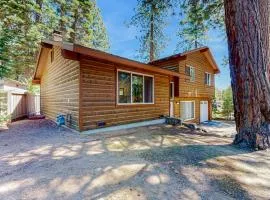 Quiet mountain home with game room & fireplace - near scenic trails & ski slopes