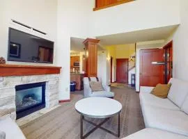 Everline Resort & Spa Ski-in-ski-out condo with elevator pool hot tub & spa