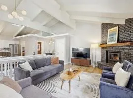 Experience Lake Tahoe at Stunning Family-friendly Incline Village Townhome