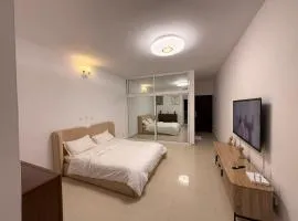 Studio Moderne et Confortable