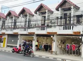 SUP Hometel Phuket