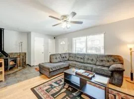 Wonderful year-round escape near skiing & lake with pool hot tub & deck