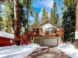 Modern bright home with great deck - walk to Kings Beach golf & town