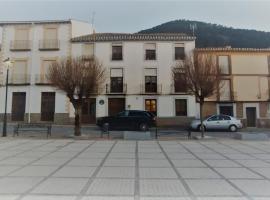 Apartamentos Turisticos Plaza 11, hotel Gorban