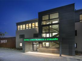 HOTEL A RESTAURACE U STAVAŘE, chỗ nghỉ tự nấu nướng ở Vsetín