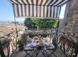 Borgo Maggiore, hotelli kohteessa Radicofani