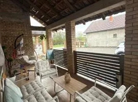 Seosko turističko domaćinstvo '' V&M '' Belo Blato