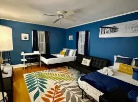 2 Queen Beds Futon Private Bath Shared Communal Space SU Carrier Dome Hospitals