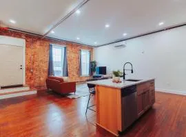 American Hall - Hamilton Suite