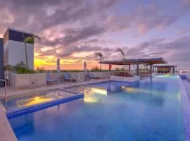 La Amada Rooftop Condo w Marina & Mangrove Views