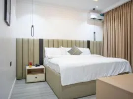 Twinny Hotel & Suites