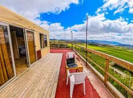 Quiet Cabin with Nature Views and Silence