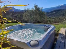 Villa Férus Piscine chauffée chambres d'hôtes, khách sạn ở Buis-les-Baronnies