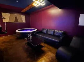 "Showroom" duplex privé avec spa-Proche Genève