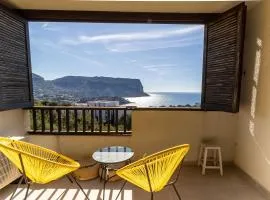 Face a la mer Cassis