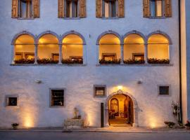 Hotel Soran, hotel di San Lorenzo in Banale