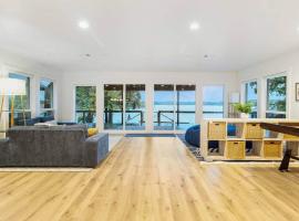 Family Cove Retreat - newly remodeled!, hôtel à Onalaska