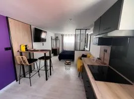 Le Sofa