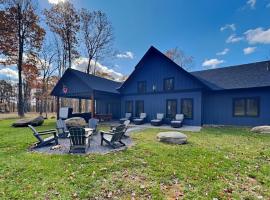 Mountain Whisper, hotel en McHenry