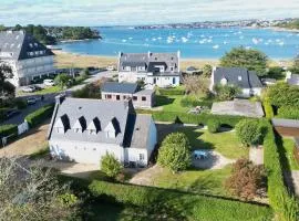 Grande maison - 4 chambres à 1 min des plages - Cabellou