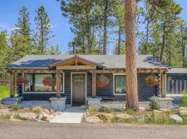 The Bear's Den - Hot Tub Retreat - Family Home