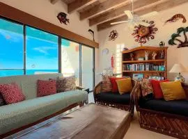 Warm & Charming Beachfront Condo Las Olas II 8