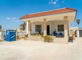 Villa Milon Near The Sea - Happy Rentals