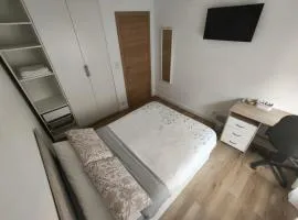 Habitación con balcón centro Bilbao zona artística