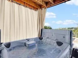 The Container Retreat - 1A..