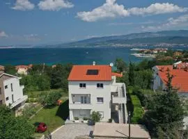 Apartment Karmen