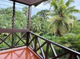 Blissful Corner at Centerpoint Unit 2, hotel en Suva