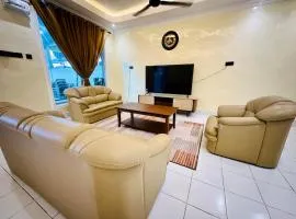 Alana Guesthouse 2 in Semporna Town NEW