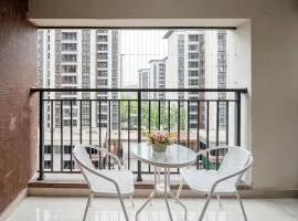 -Traveler and Mountain Companion- Rongchuang Snow World 100 meters - Rongchuang Paradise - Dujiangyan Irrigation Project - Qingcheng Mountain - Panda Valley - Nanqiao - Cream style comfortable 3 rooms