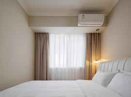 - Road Passenger - Daughter City - Xujiaping Airport - Enshi Women and Children-s Hospital - Tusi City - Xinghui Square - Selenium Tea City - Railway Station - 3-bedroom, Hotel in Enshi