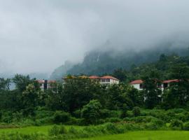 HOLIDAY MAIYAAN, DHAMNI Karjat, hotel a Dhamni