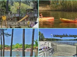 Le Relais de La Jemaye, à côté du Grand étang de la Jemaye!