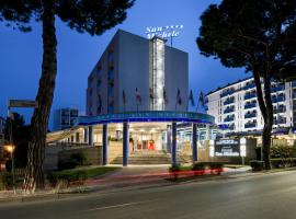 Hotel San Michele, hotelli kohteessa Bibione alueella Bibione Spiaggia